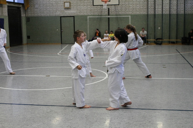 image15