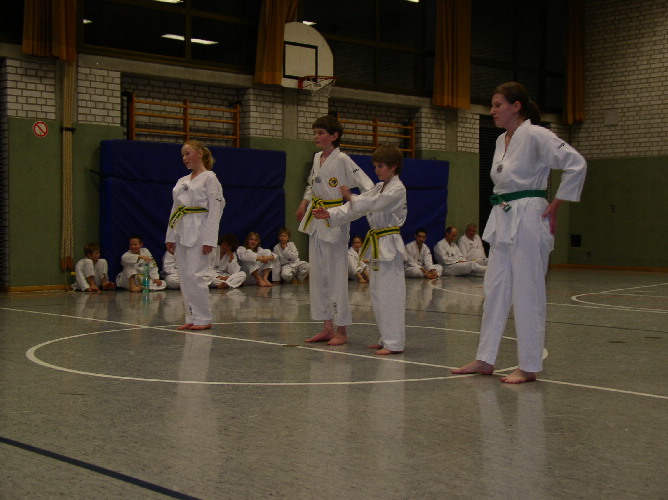 image23