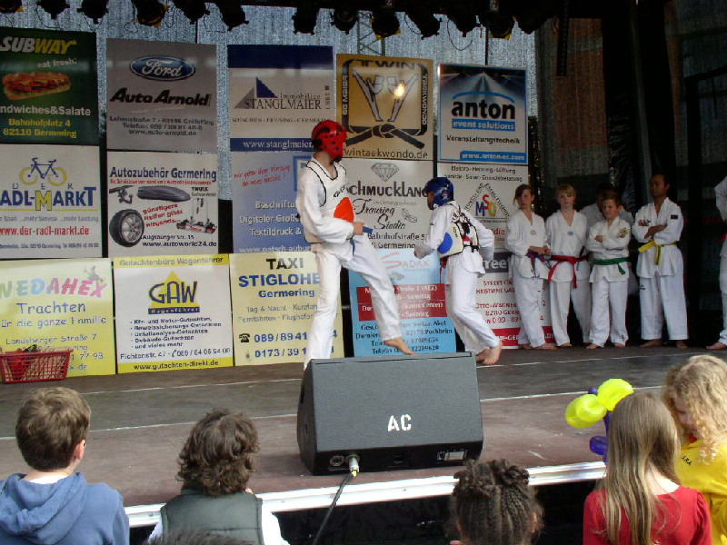 image32
