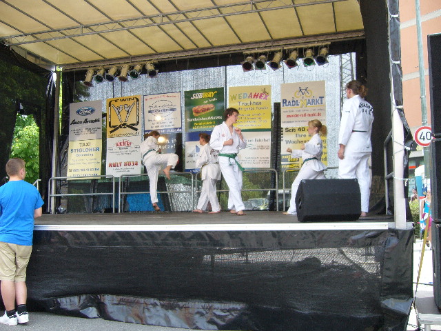 image38