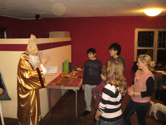 image25